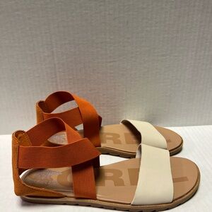 Sorel Orange and Cream Sandals with Flat Sole Size 9.5